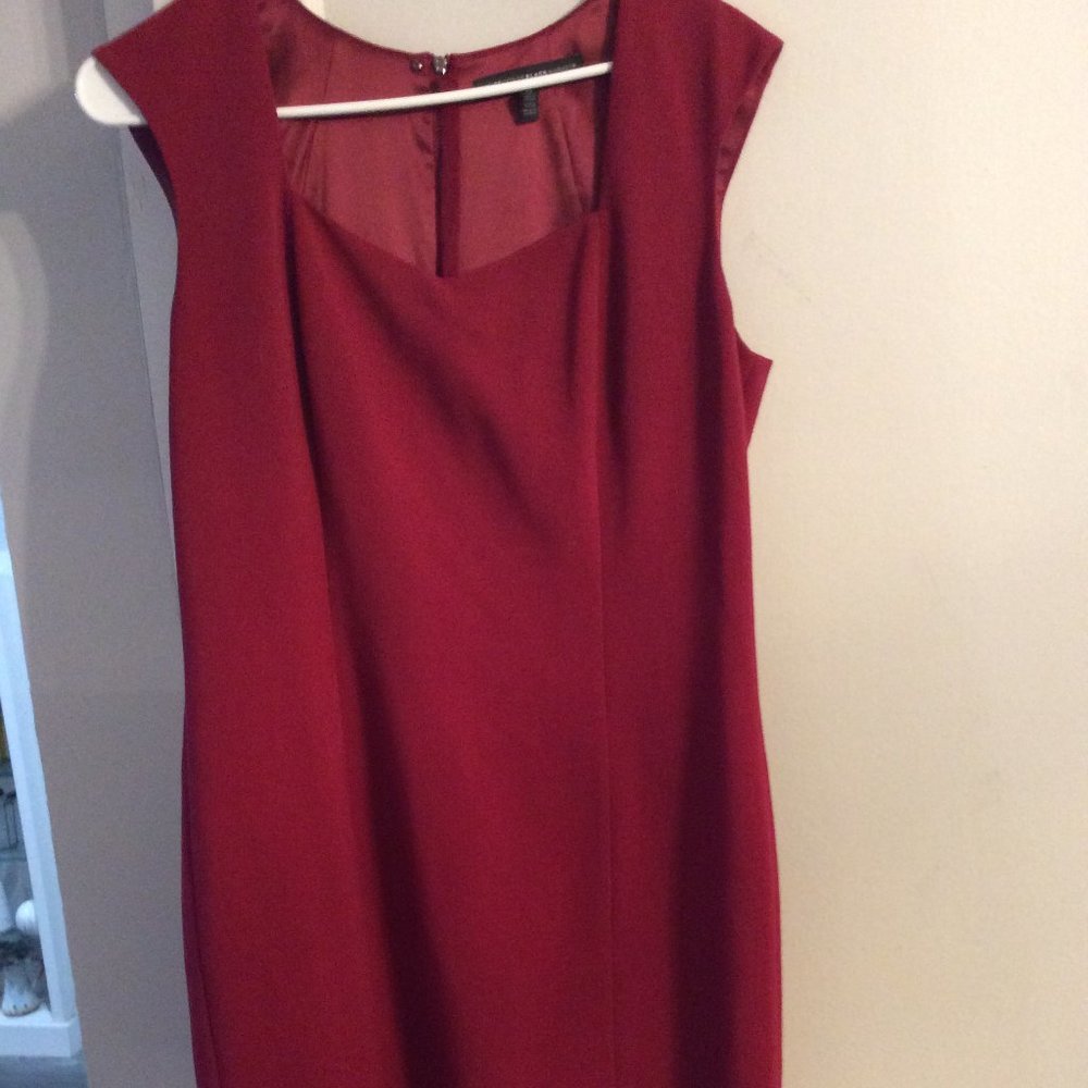 WHBM white house black market sleeveless dark red dress size 12 stretch lined